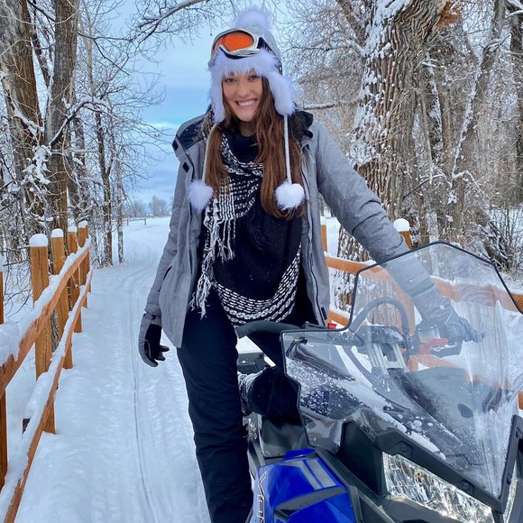 Meet your Posher, Jenn - Picture 1 of 1